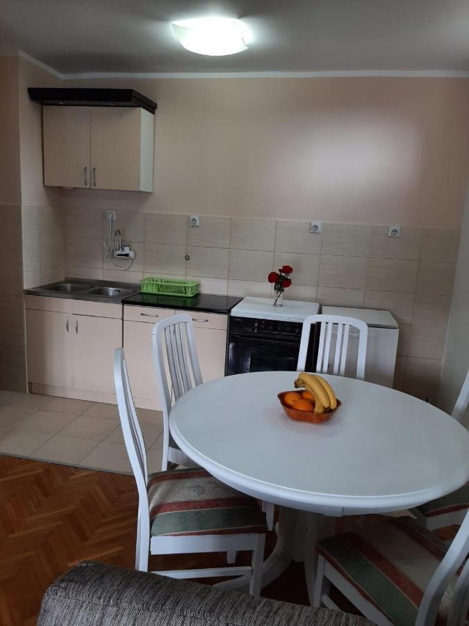 הרצג-נובי Apartment Danilo מראה חיצוני תמונה