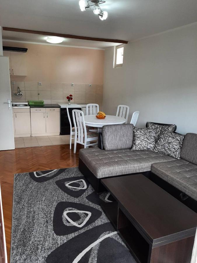 הרצג-נובי Apartment Danilo מראה חיצוני תמונה